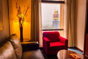 Standaard kamer | Woonruimte | Een lcd-televisie