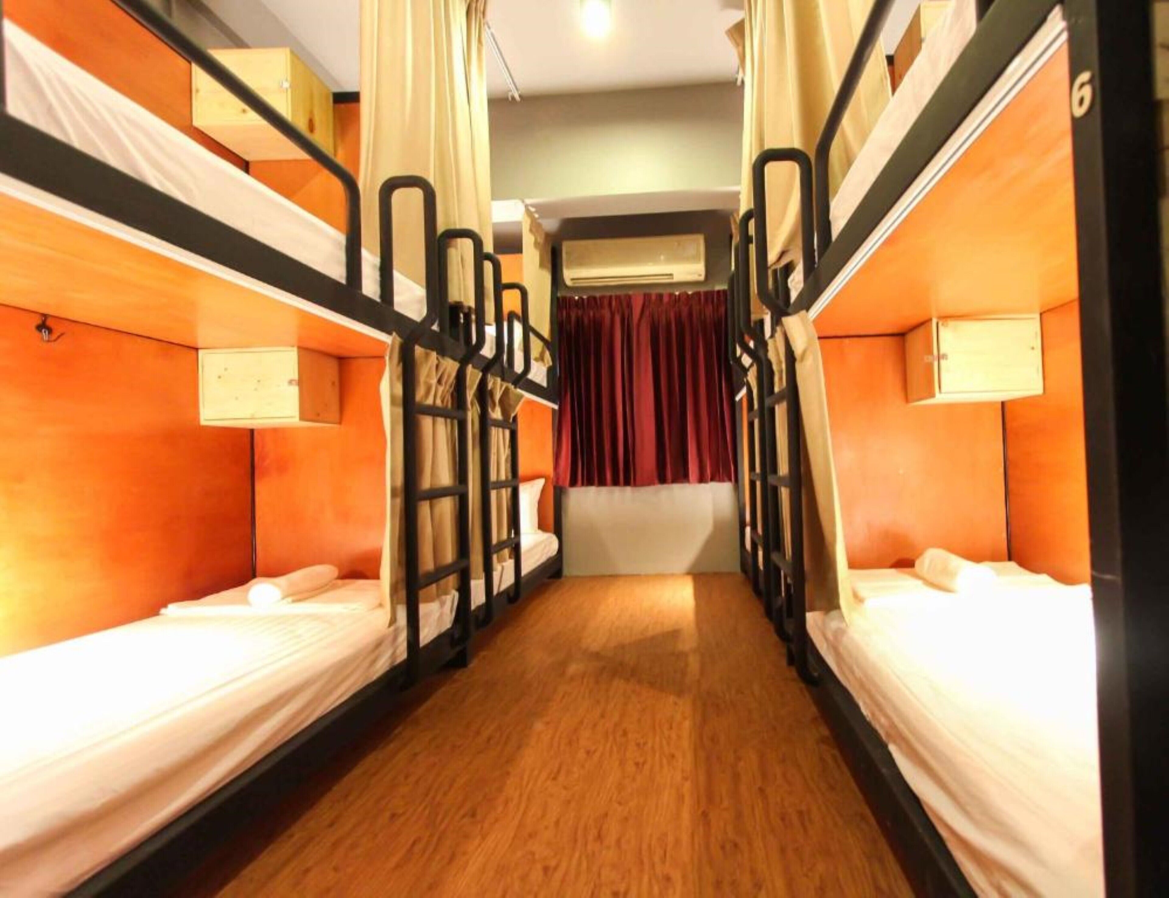 4-Bed Mixed Dormitory Room