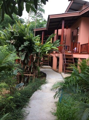Bungalow Supérieur | Lits pliants/supplémentaires, Wi-Fi gratuit