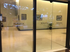 Property entrance - Classic Service Suite at Times Square (Kuala Lumpur)