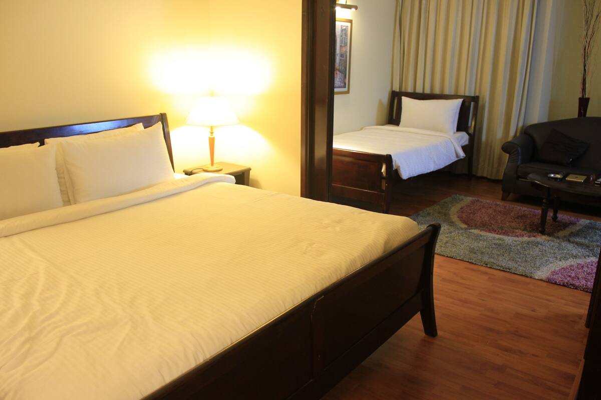 Select Comfort beds, blackout curtains, soundproofing, rollaway beds