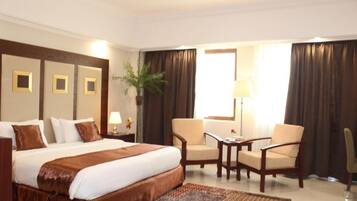 Minibar, in-room safe, desk, blackout curtains