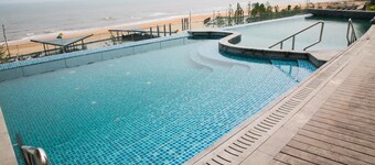 Mangrove Tree Resort World Qingdao