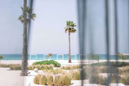 Nikki Beach Resort Spa Dubai - Image 112