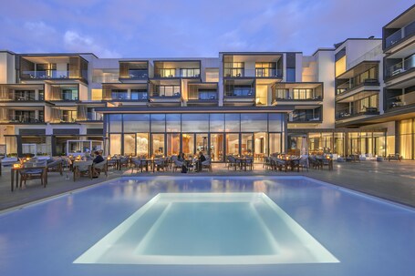 Nikki Beach Resort Spa Dubai - Image 94