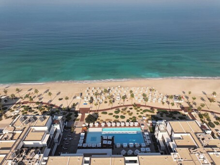 Nikki Beach Resort Spa Dubai - Image 99