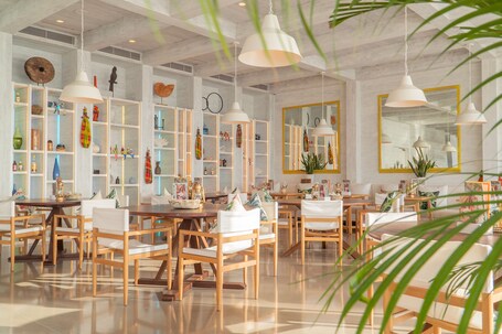 Nikki Beach Resort Spa Dubai - Image 55