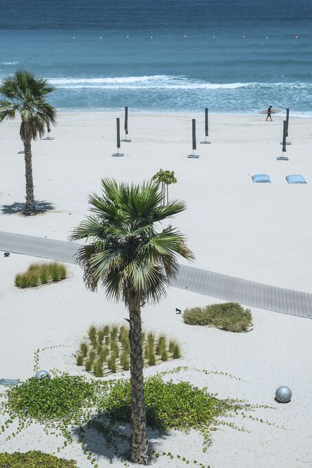 Nikki Beach Resort Spa Dubai - Image 24