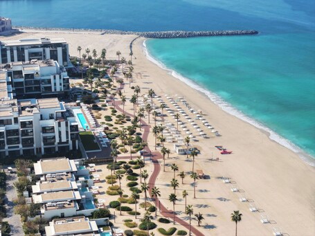 Nikki Beach Resort Spa Dubai - Image 37