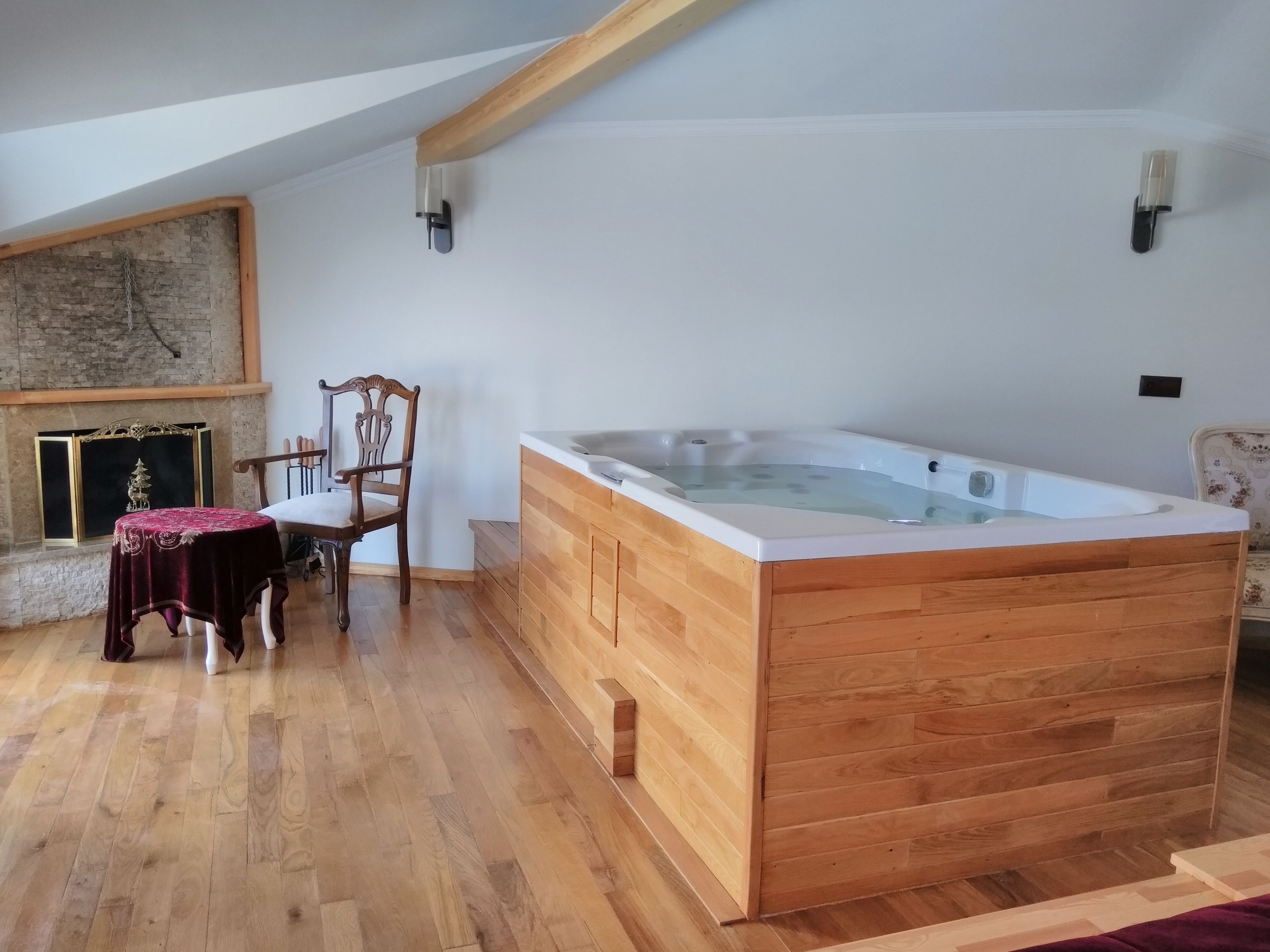 Premium-Suite | Komfortbadewanne