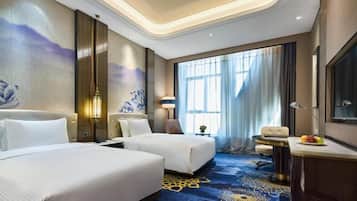 Premium bedding, minibar, in-room safe, blackout drapes