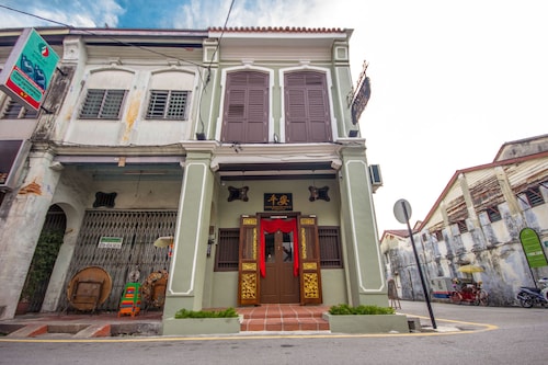D'Nice Heritage House