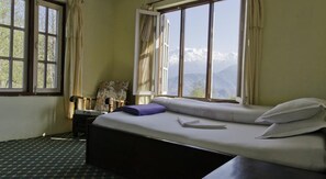 Room - Sarangkot Sherpa Resort (Pokhara)