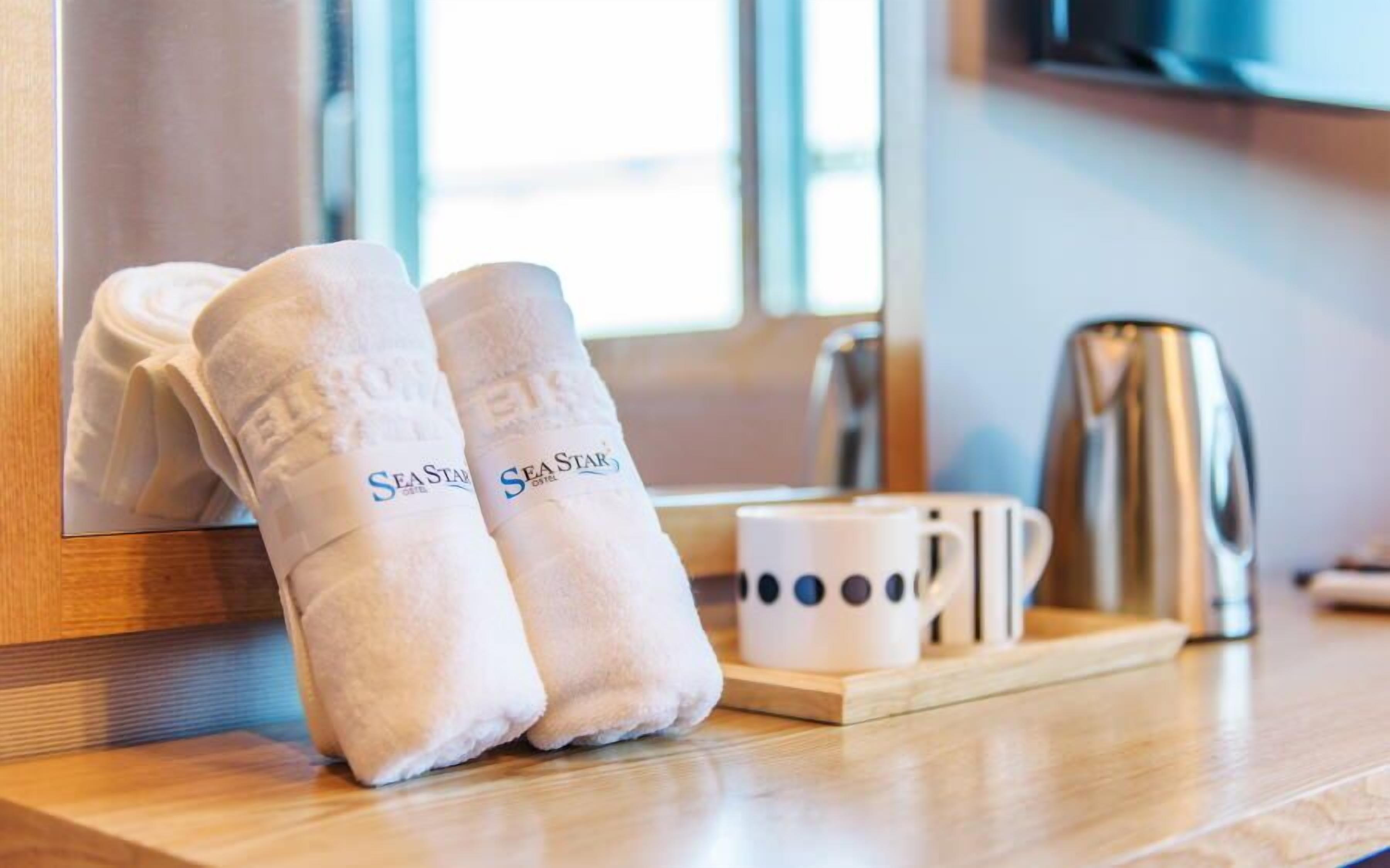 deluxe twin room | room amenity