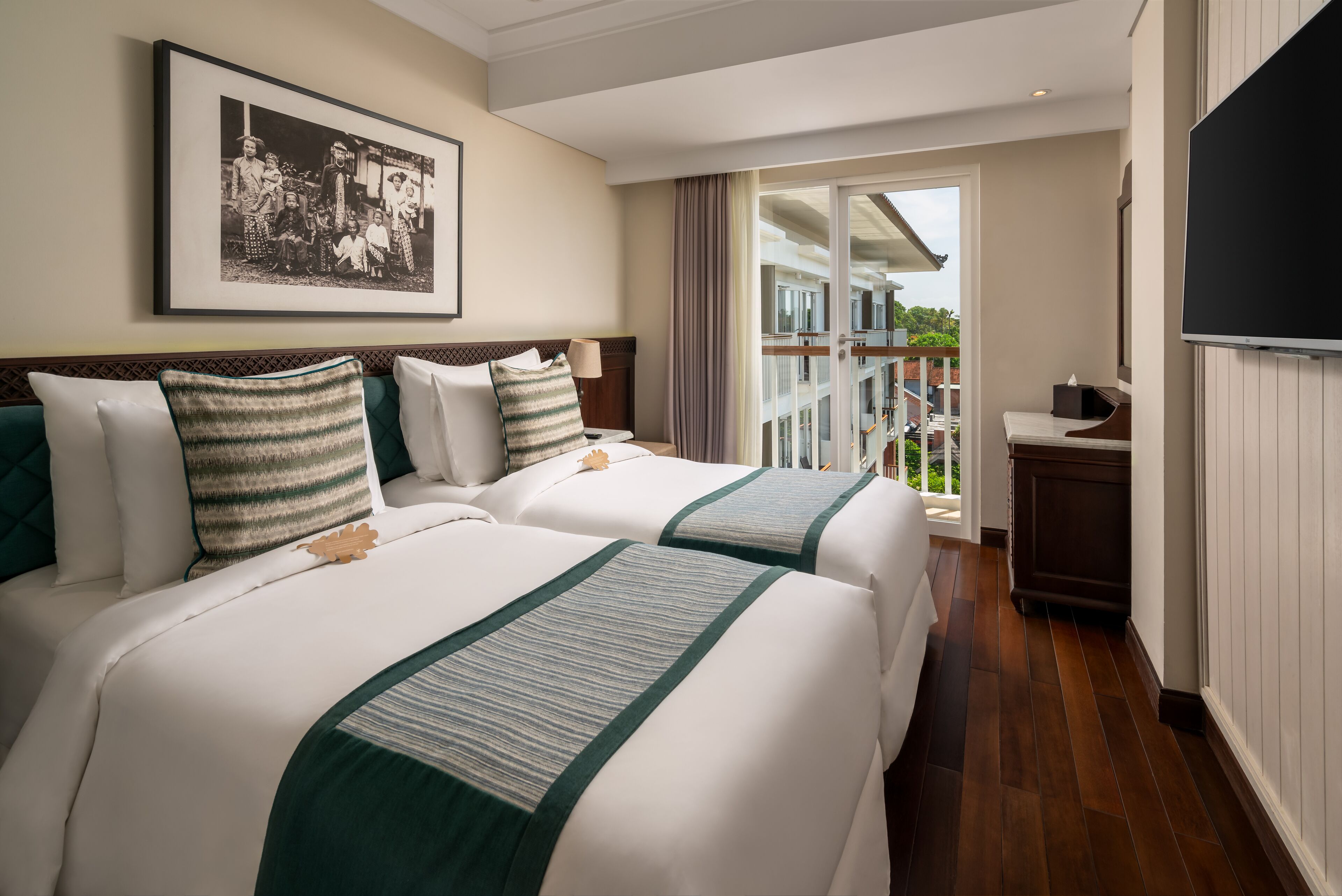 magnolia suite | 1 bedroom, premium bedding, down duvets, select comfort beds