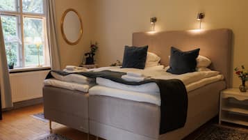 Wifi gratis y ropa de cama