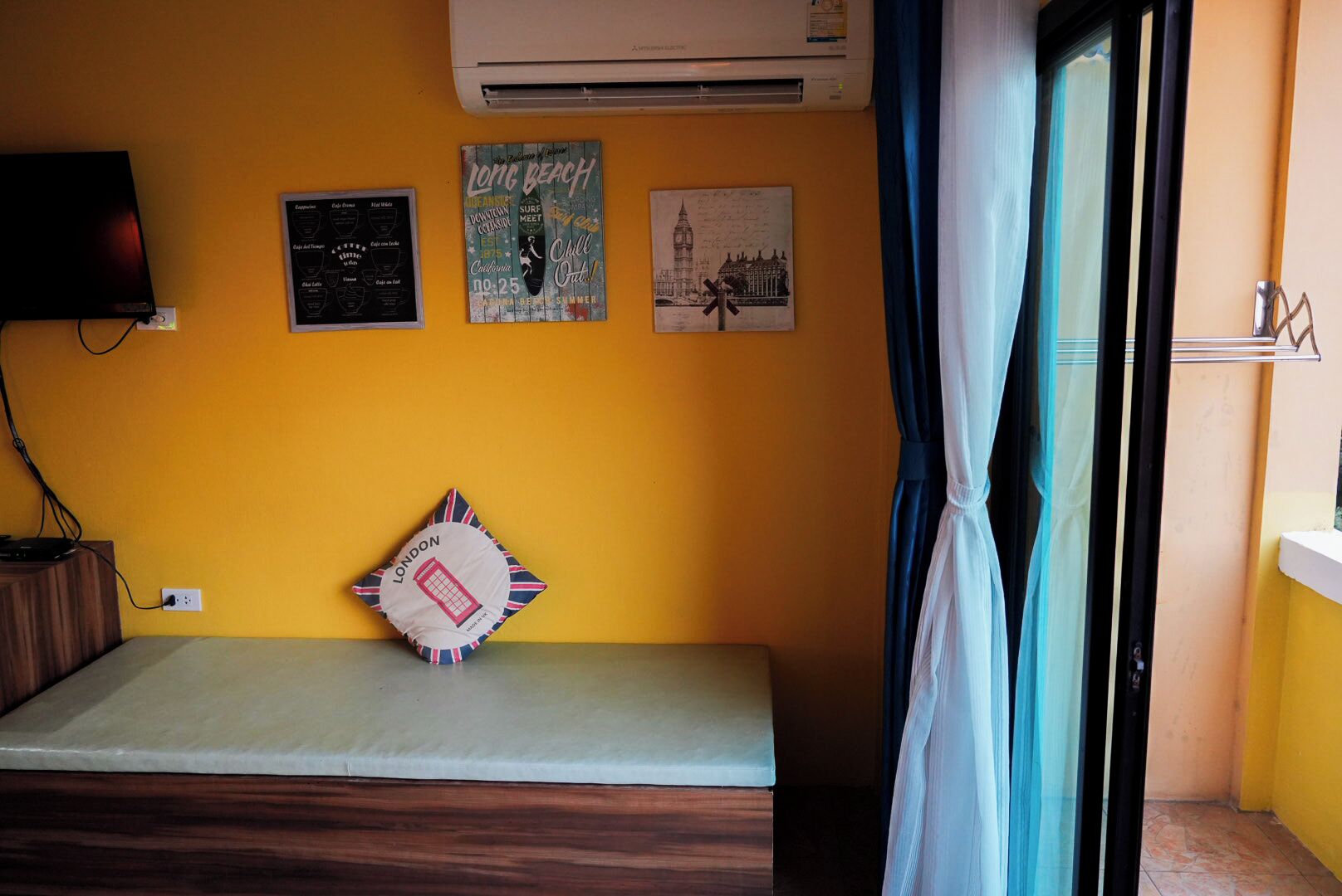 deluxe double room with balcony | 1 bedroom, blackout curtains, free wifi, bed sheets