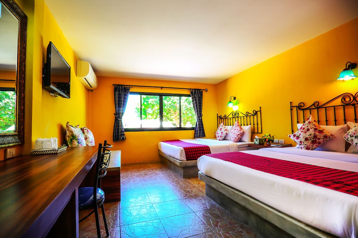 Deluxe Double Room | Cortinas opacas, wifi gratis, ropa de cama