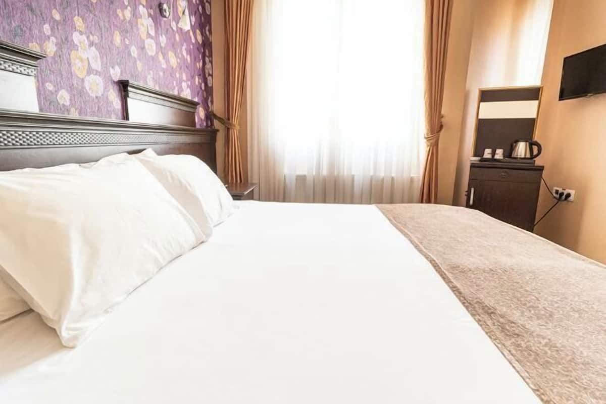 1 camera, biancheria da letto di alta qualità, copriletto in piuma
