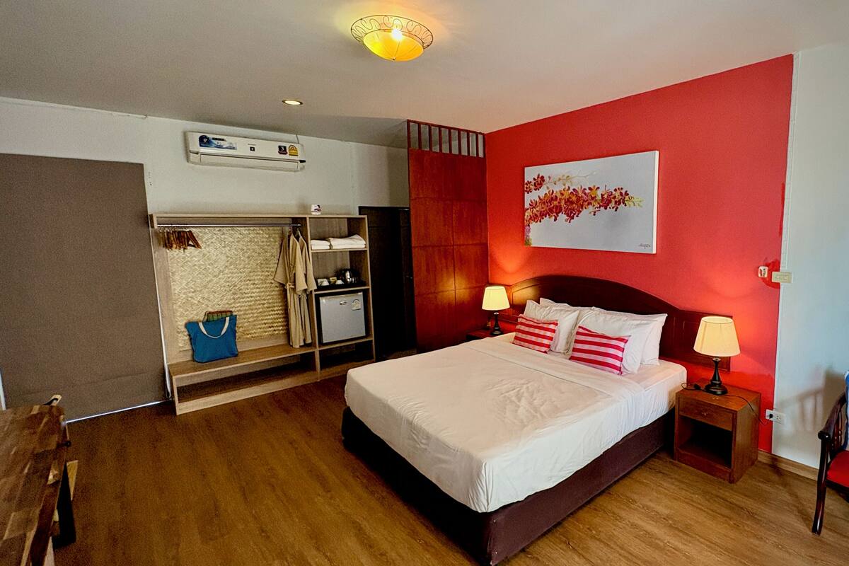 1 habitación, minibar, caja de seguridad en la habitación y escritorio 