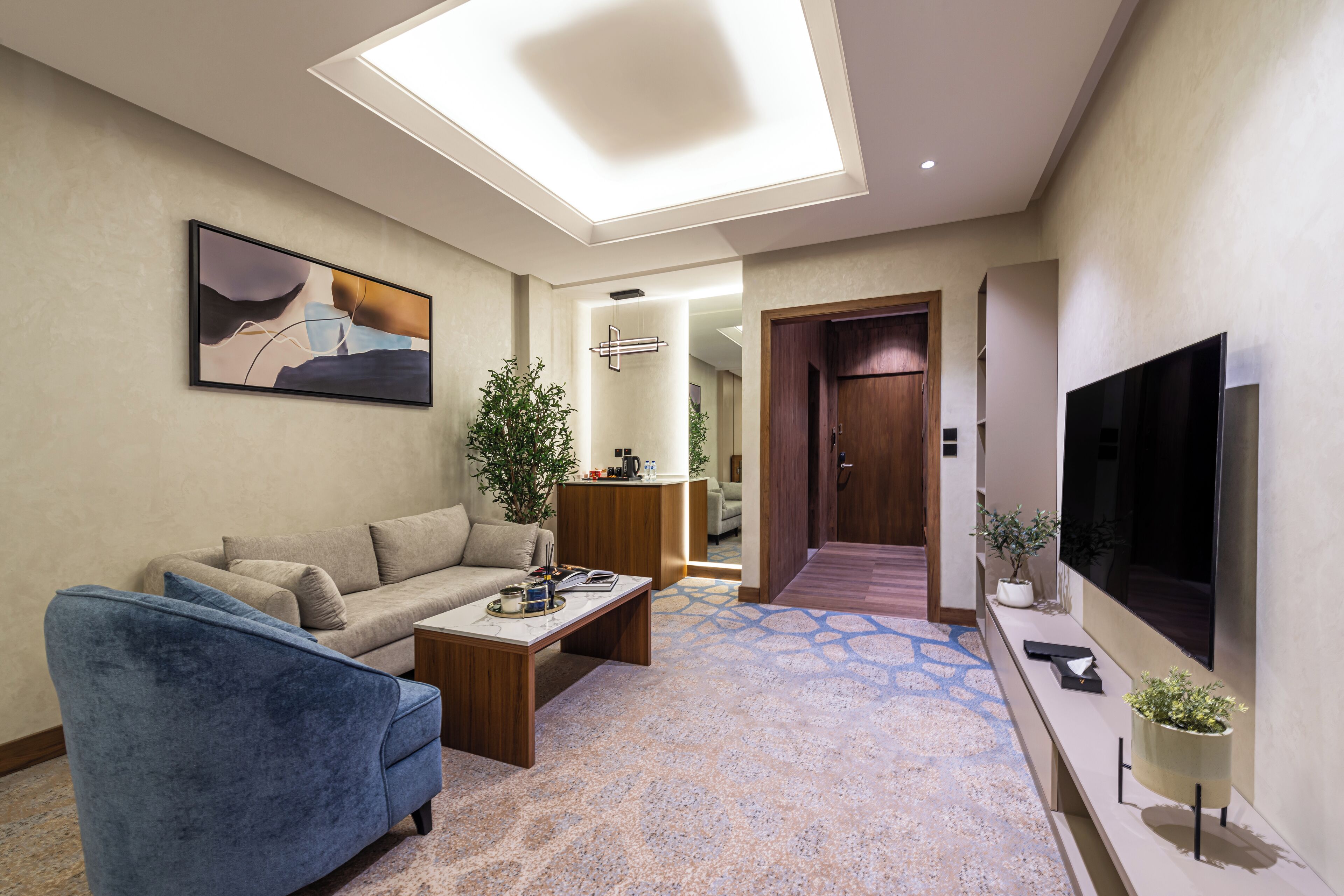 Photo - Voyage Hotel & Suites