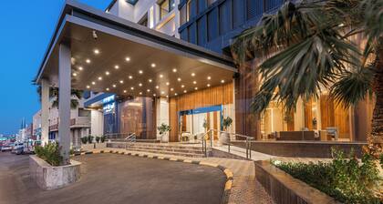 Voyage Hotel