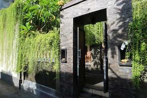 Majoituspaikan julkisivu