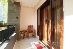 Interior detail - Pondok 3 Mertha (Kuta)