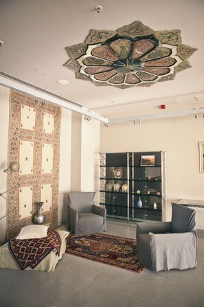 Sala de estar en el lobby