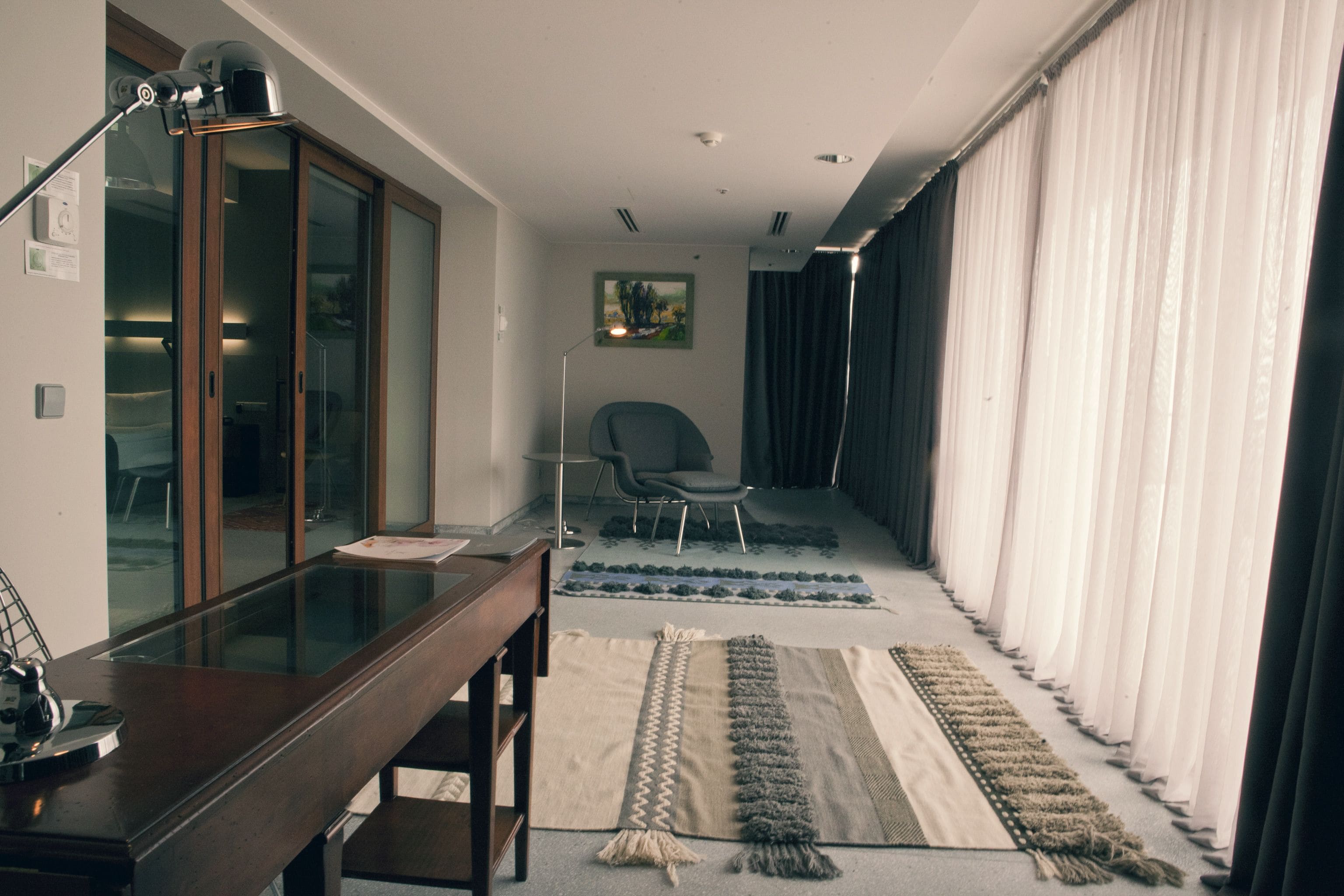 elite suite, terrace, valley view | minibar, in-room safe, desk, soundproofing