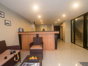 Lobby - Green Leaf Hostel (Phuket)