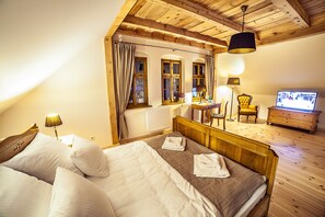 Deluxe Double Room, 1 Bedroom - Pensjonat Dom Zegarmistrza (Bogatynia)