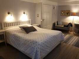 Double Room | Desk, blackout drapes, soundproofing, iron/ironing board