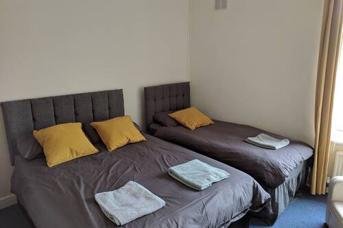 Egyptian cotton sheets, premium bedding, blackout drapes, free WiFi