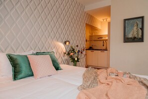 Quarto casal standard | Wi-Fi de cortesia, roupa de cama