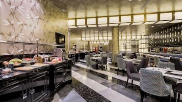 Daily buffet breakfast (EUR 14 per person)