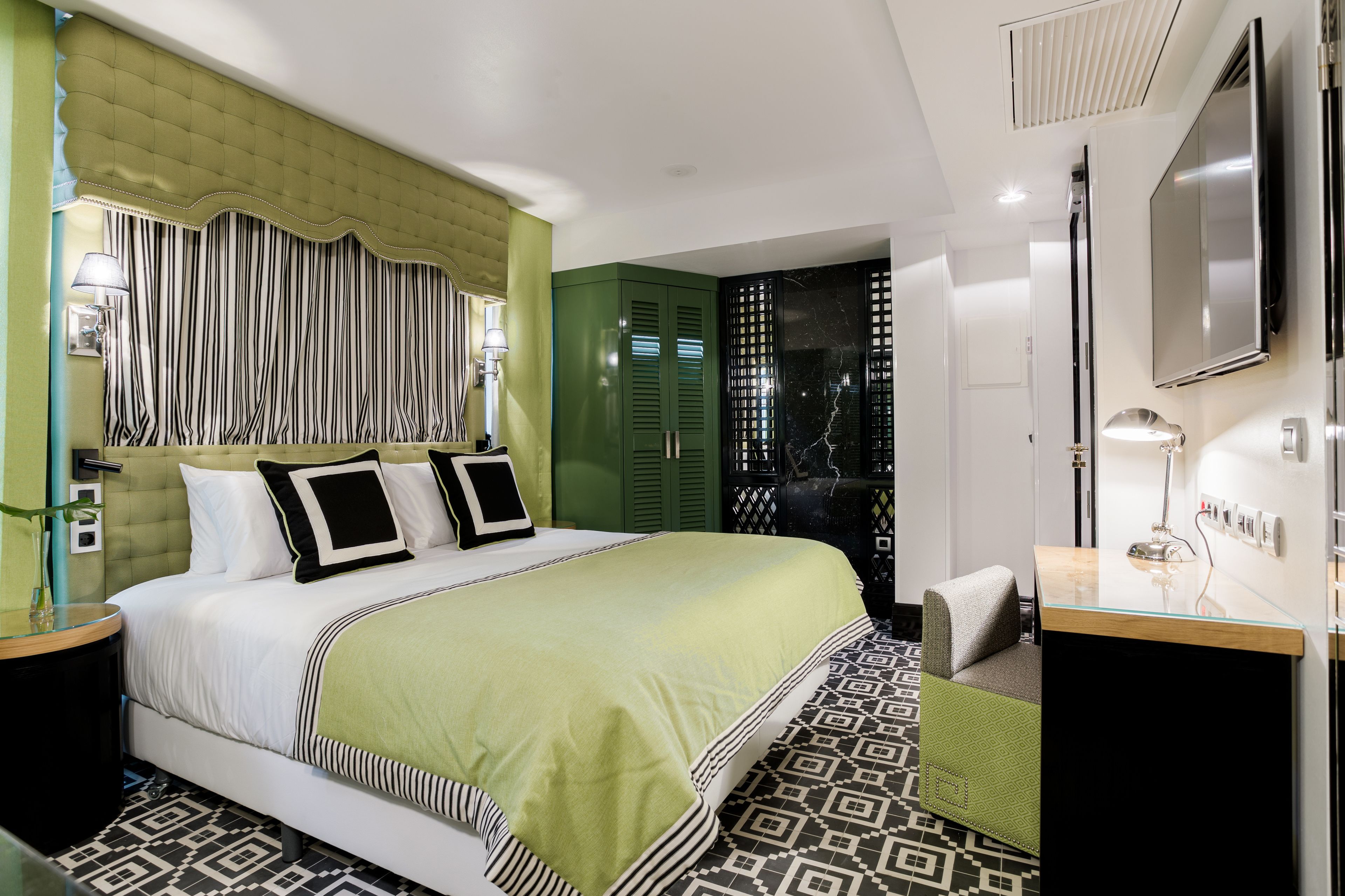 1 bedroom, minibar, in-room safe, desk