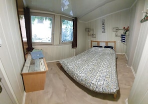 Tabla de planchar con plancha