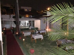 Desayuno buffet incluido todos los días