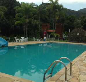 Udendørs pool