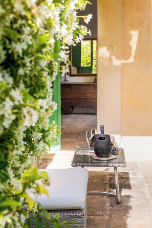 Deluxe Double or Twin Room | Terrace/patio