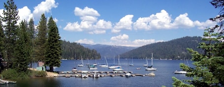 Marina. Huntington Lake Resort - Campsite