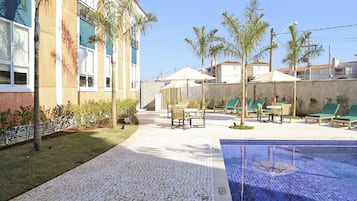Piscina externa