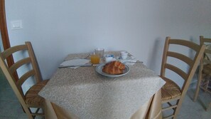 Daily buffet breakfast (EUR 5 per person)