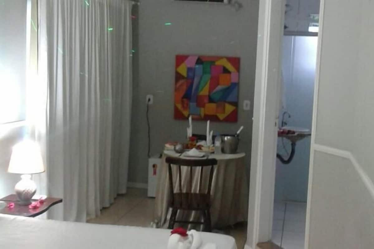 Minibar, blackout drapes, free WiFi