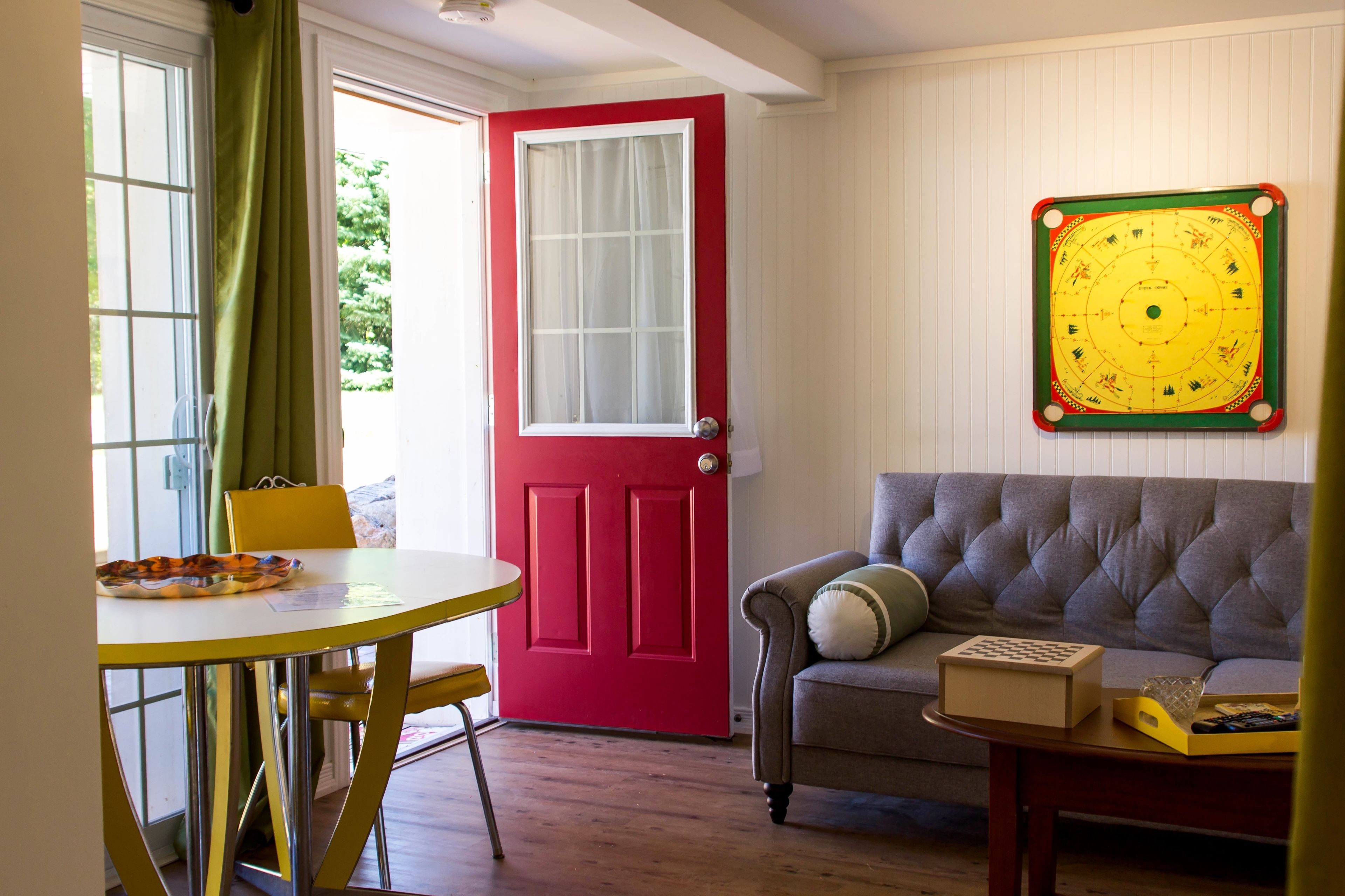 Suite, 1 Bedroom, Patio, Ground Floor | Living room | 40-inch flat-screen TV with cable channels, TV