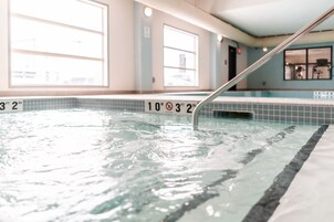 Piscina coperta, piscina all'aperto