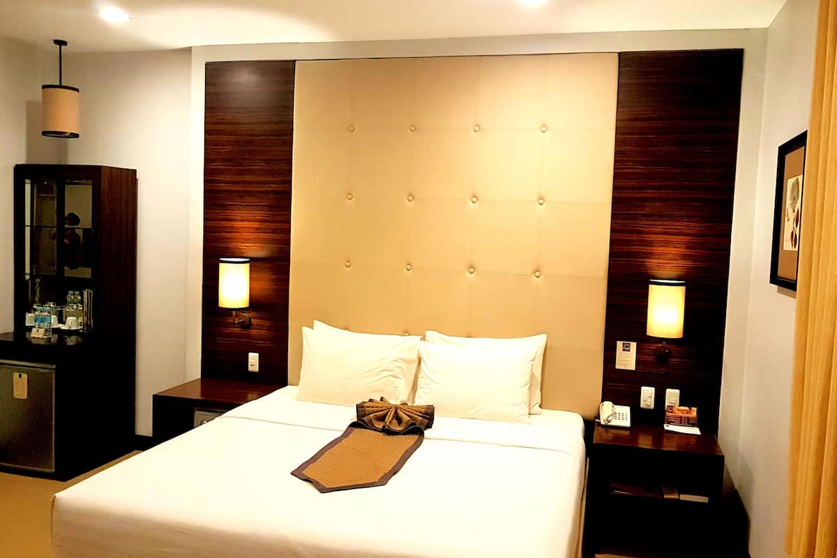 junior suite - no view | view from room