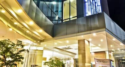 D' Hotel and Suites