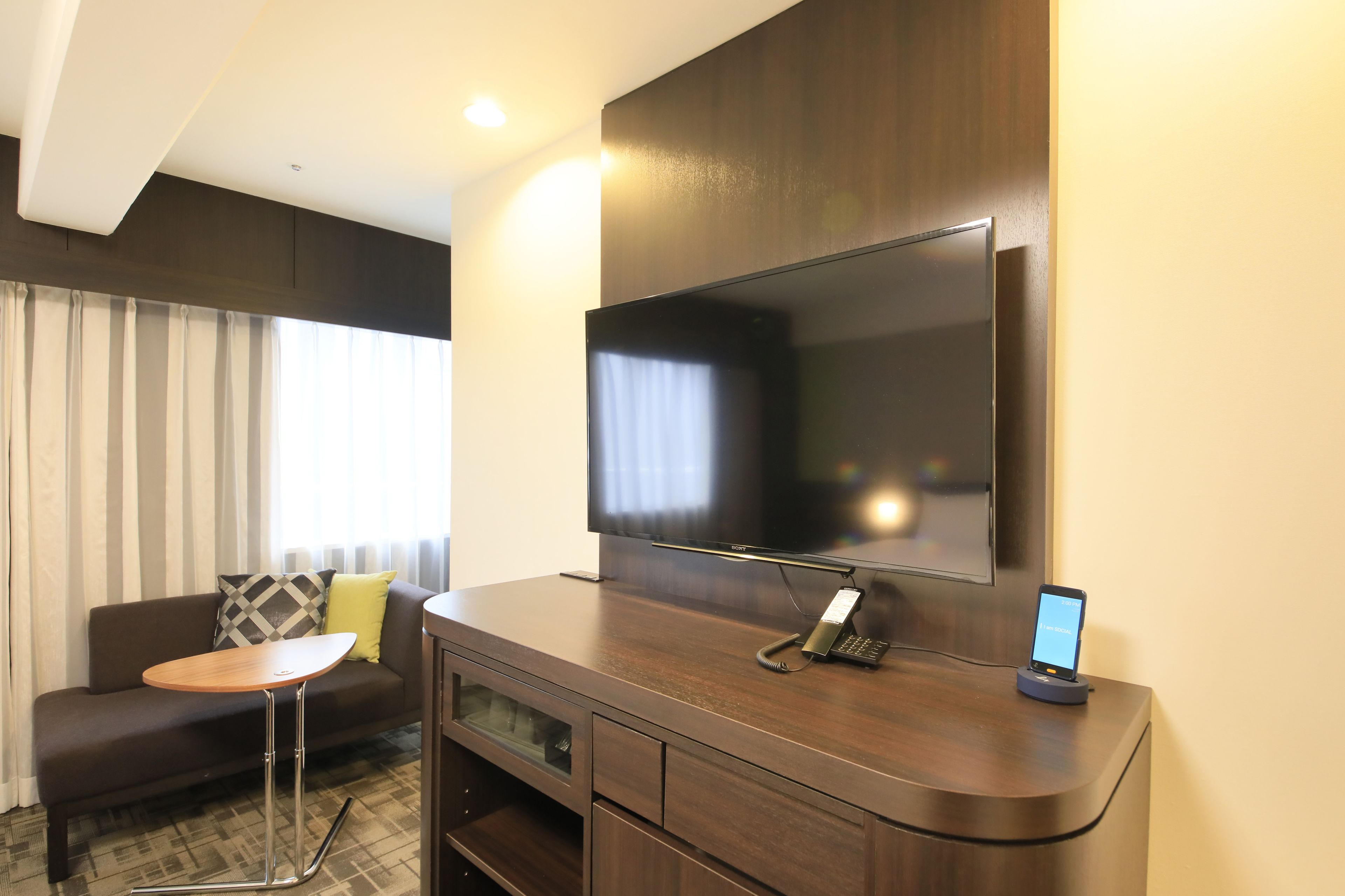 1 bedroom, desk, soundproofing, free wifi